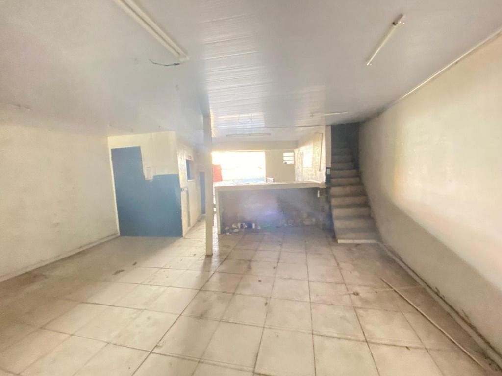 Salão - venda por R$ 330.000 ou aluguel por R$ 2.000/mês - Heliópolis - Garanhuns/PE