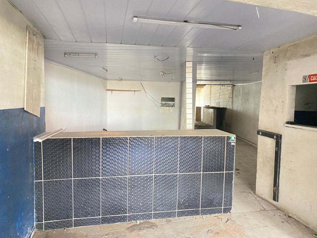 Salão - venda por R$ 330.000 ou aluguel por R$ 2.000/mês - Heliópolis - Garanhuns/PE