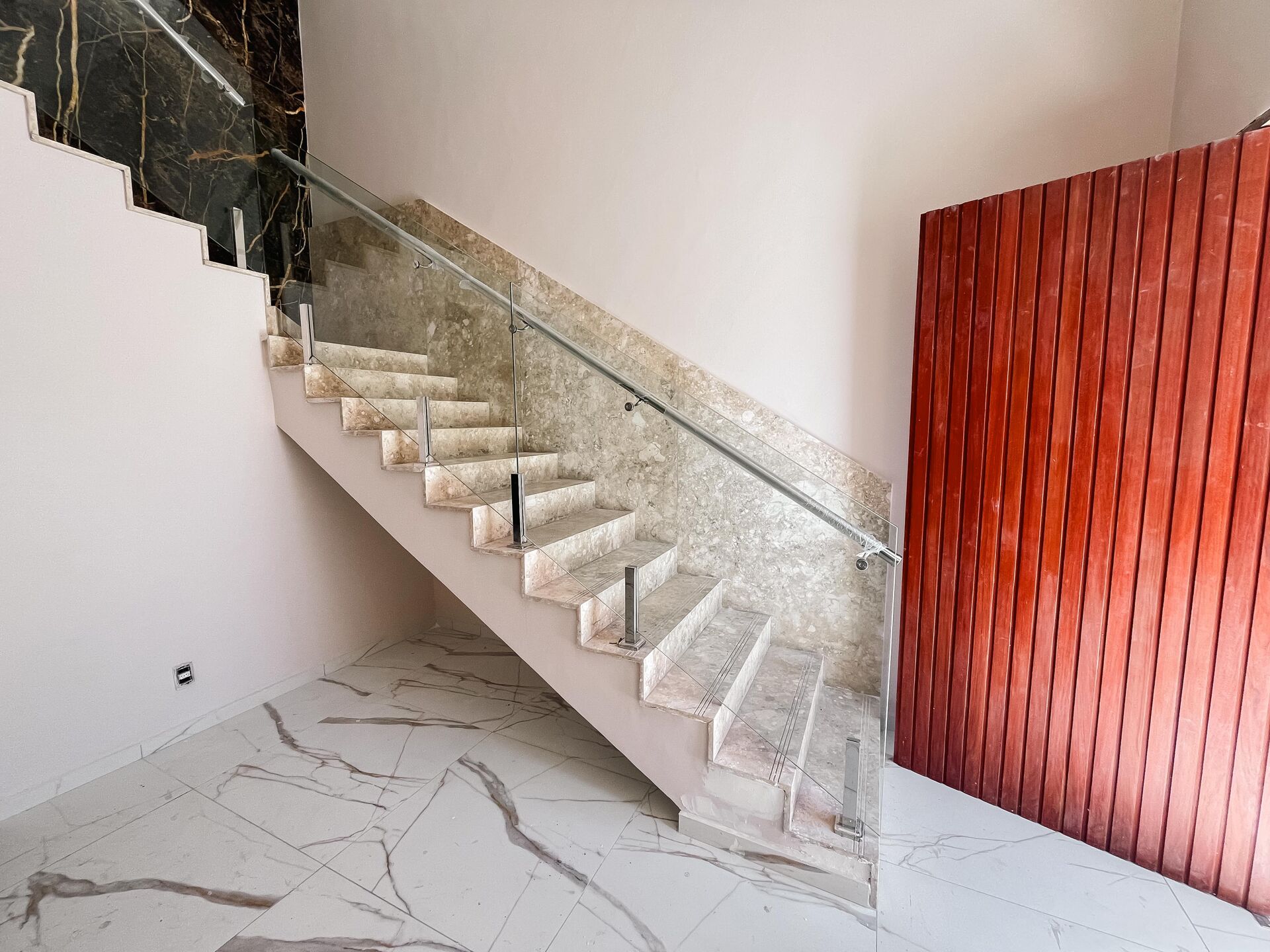 Imagens do imóveis Casa à venda por R$460.000,00 no bairro Boa Vista - Garanhuns/PE