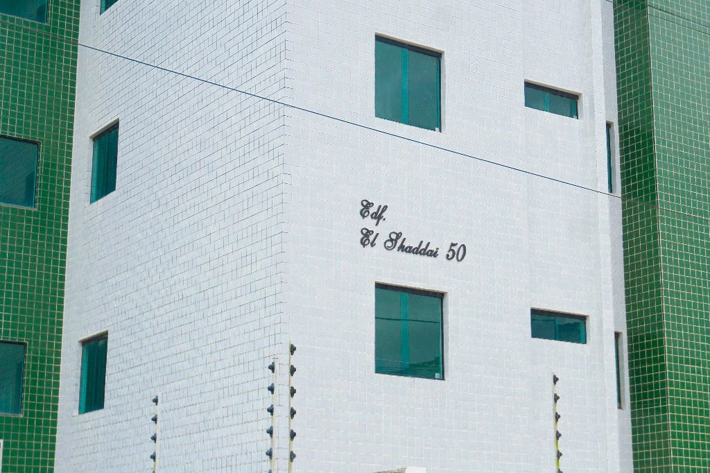 Imagens do imóveis Apartamento com 2 quartos à venda, 58 m² por R$ 200.000 - Manoel Camelo - Garanhuns/PE