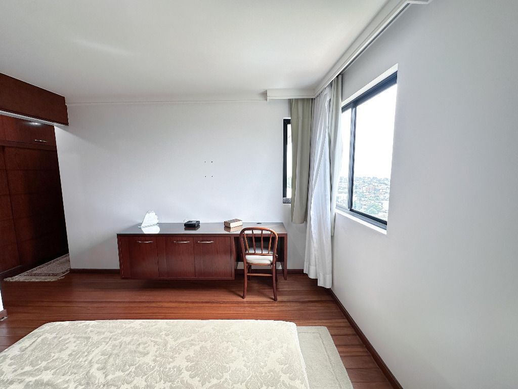 Apartamento com 3 quartos à venda por R$ 1.200.000 - Heliópolis - Garanhuns/PE