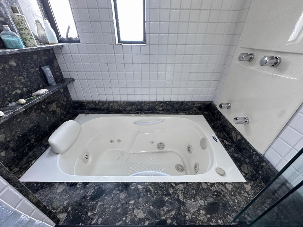 Apartamento com 3 quartos à venda por R$ 1.200.000 - Heliópolis - Garanhuns/PE