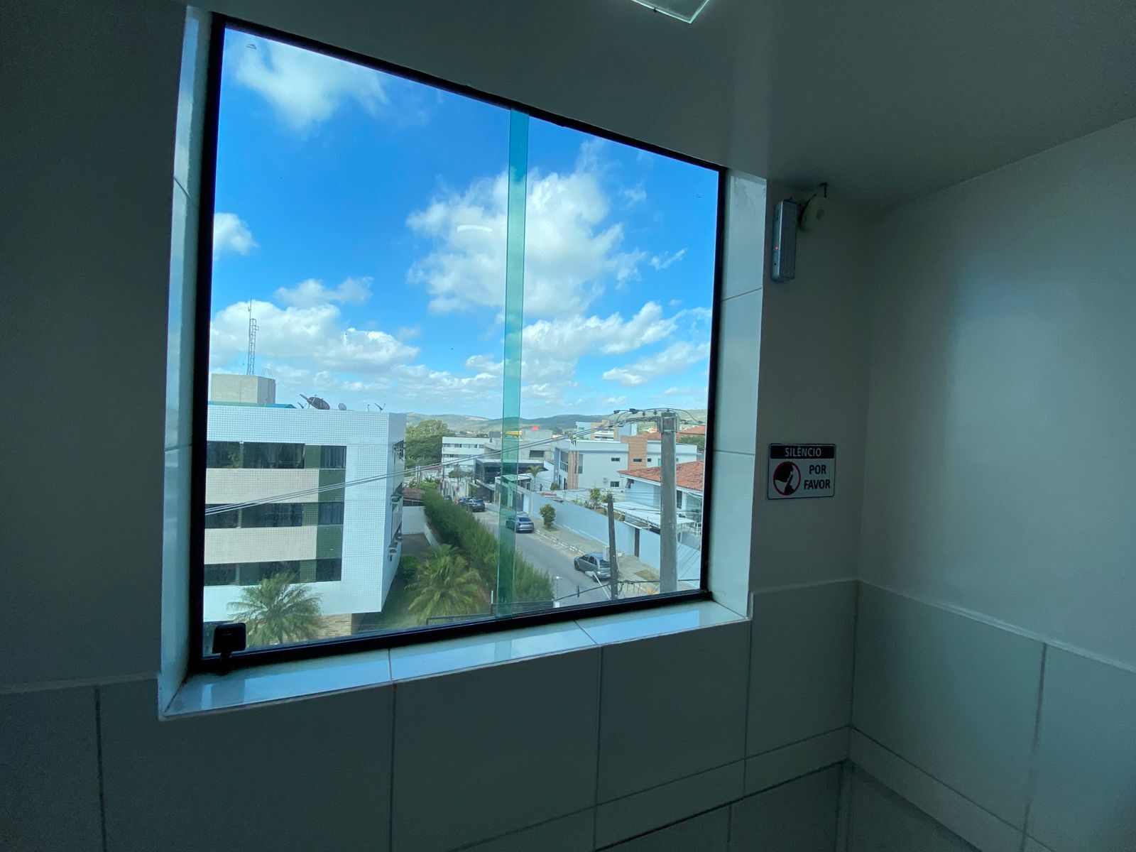 Prédio Residencial com 6 apartamnetos alugados para venda por R$2.100.000,00 Garanhuns-PE