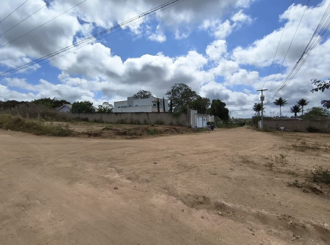 Imagens do imóveis Terreno à venda no bairro Severiano Moraes Filho em Garanhuns/PE