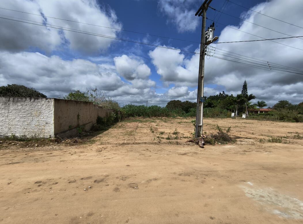 Imagens do imóveis Terreno à venda no bairro Severiano Moraes Filho em Garanhuns/PE