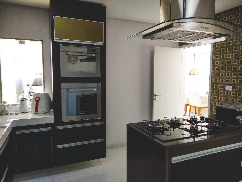 Casa com 4 quartos à venda, 298 m² por R$ 1.900.000,00 - Condomínio Bellevue - Garanhuns/PE