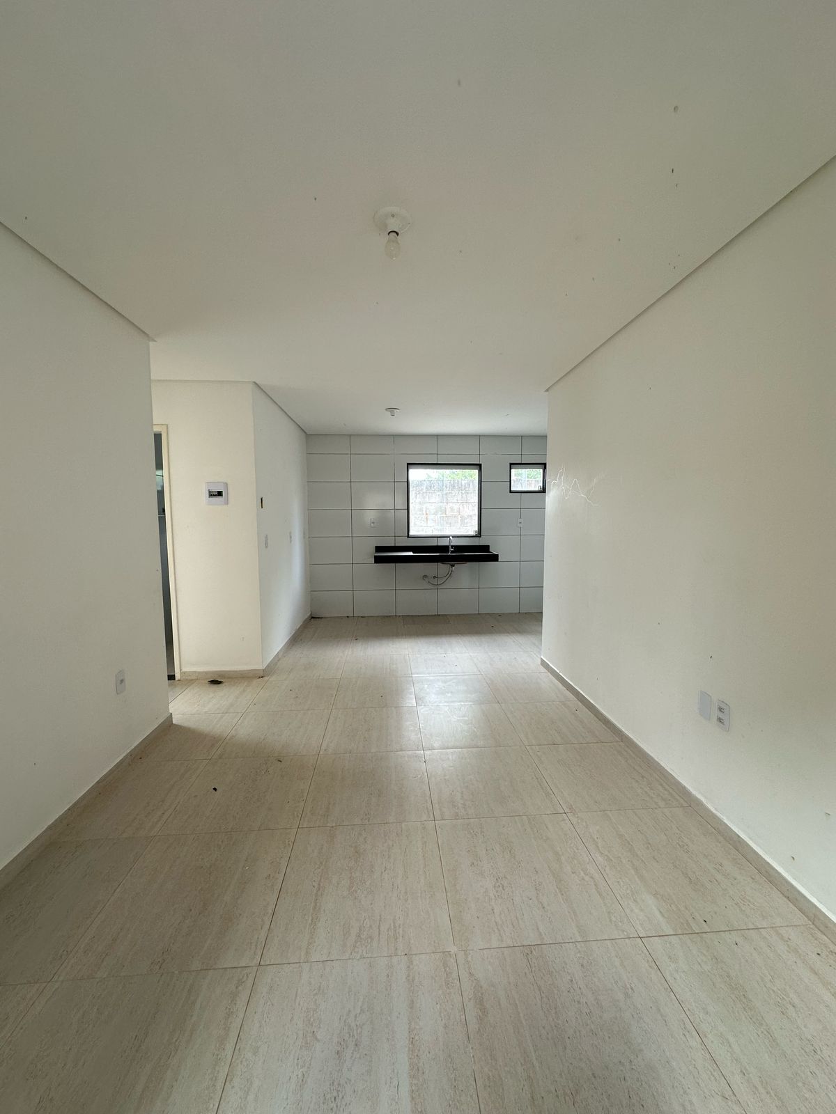 Imagens do imóveis ento Padrão á venda Térreo Francisco Simão por R$150.000,00 em Garanhuns-PE - Garanhuns/PE