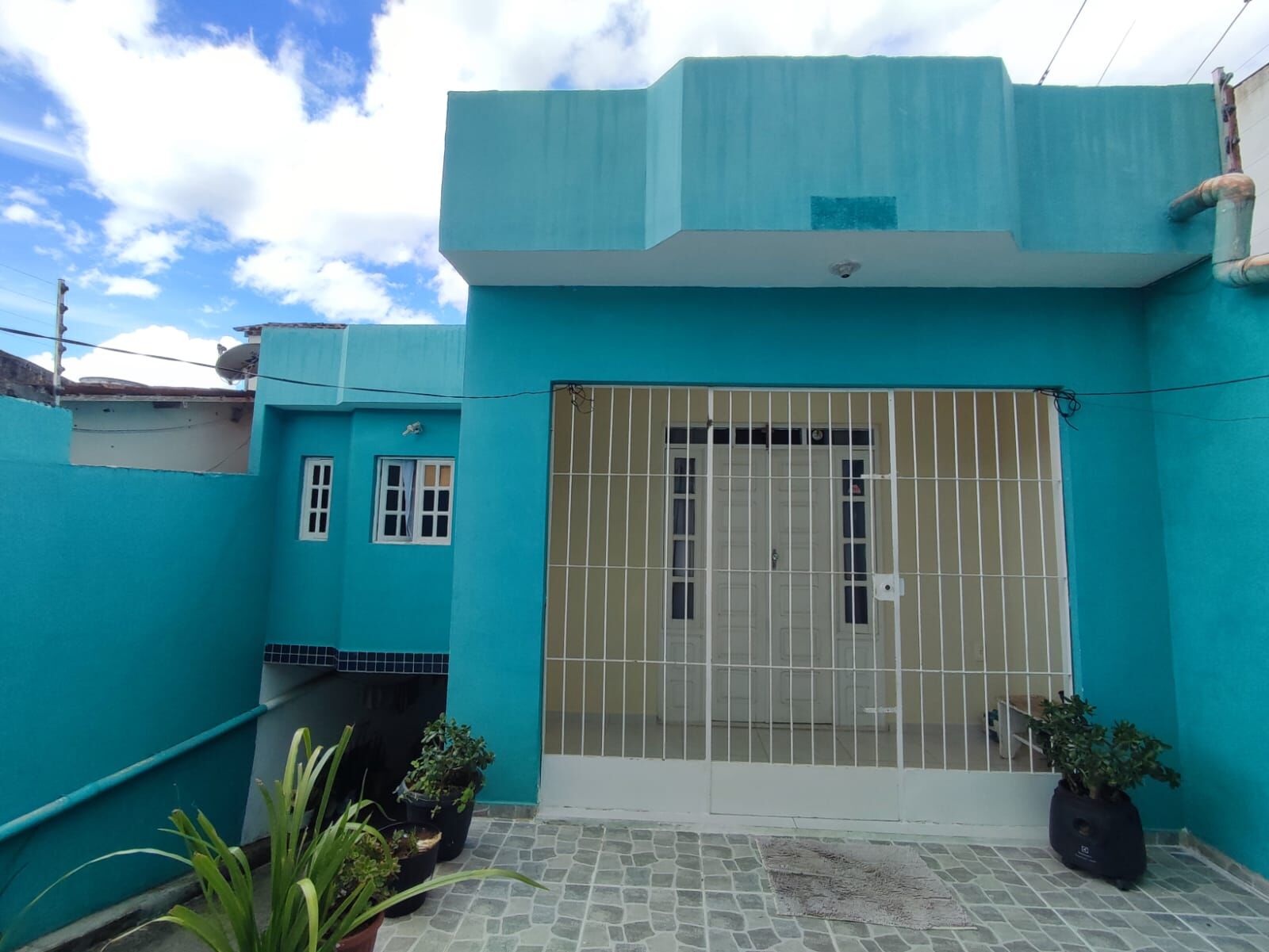 Imagens do imóveis Casa Padrão a venda por R$ 350.000,00 no bairro Heliopolis