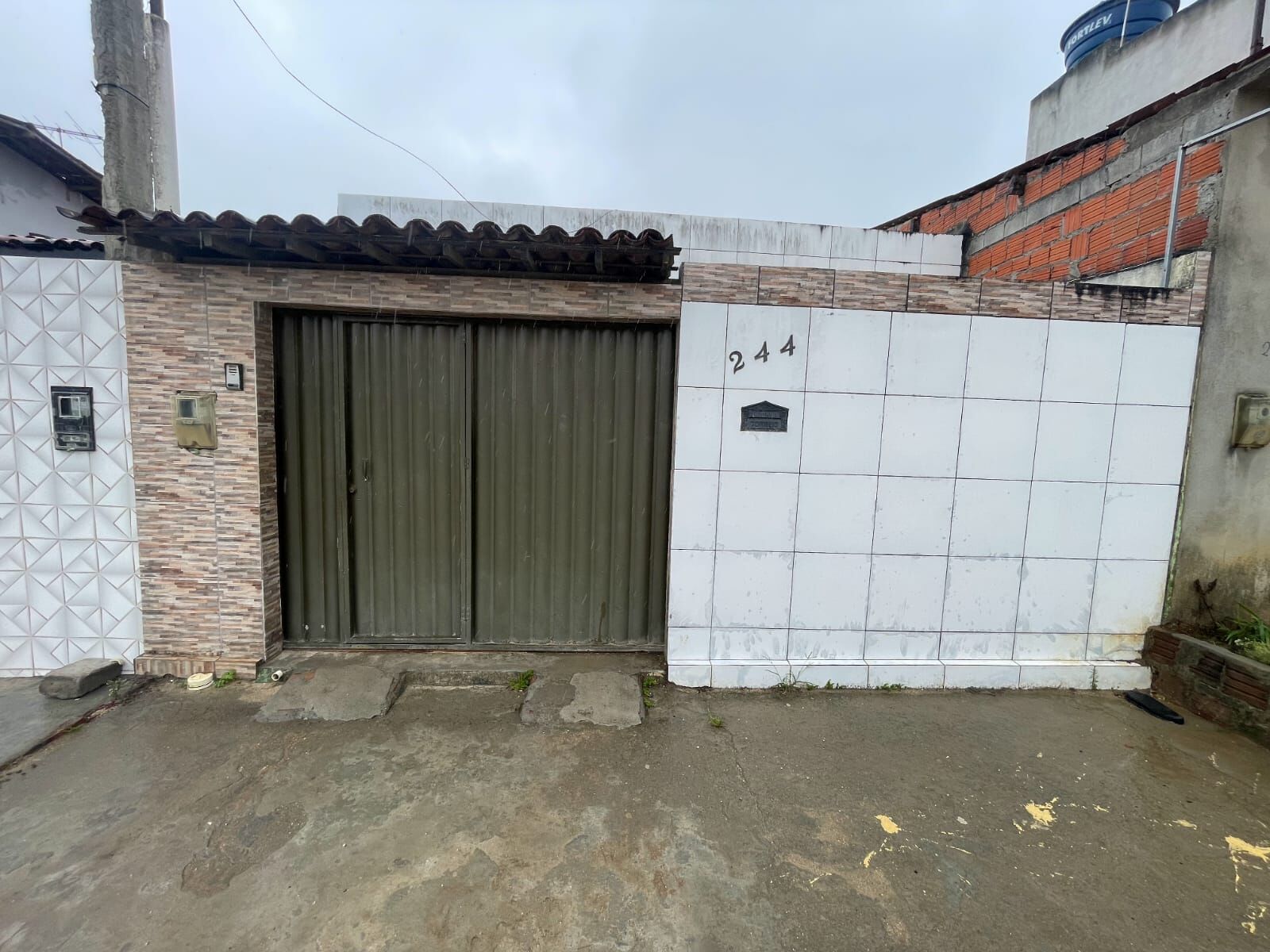 Imagens do imóveis Casa Padrão Garanhus por R$220.000,00 no bairro Cohab II Garanhuns-PE