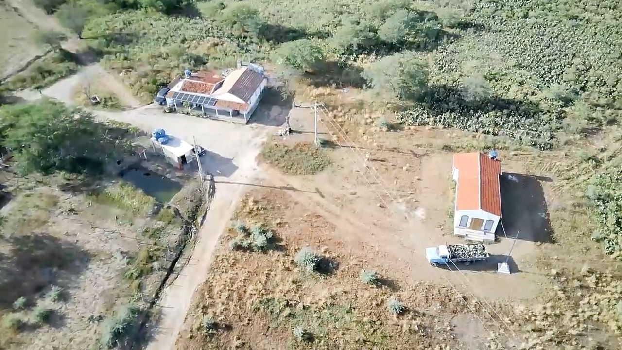 Imagens do imóveis Fazenda à venda por R$765.400,00 em IATI-PE