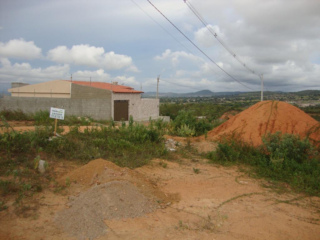 Imagens do imóveis Terreno à venda, 200 m² por R$ 60.000,00 - Loteamento Arco- Íris - Garanhuns/PE