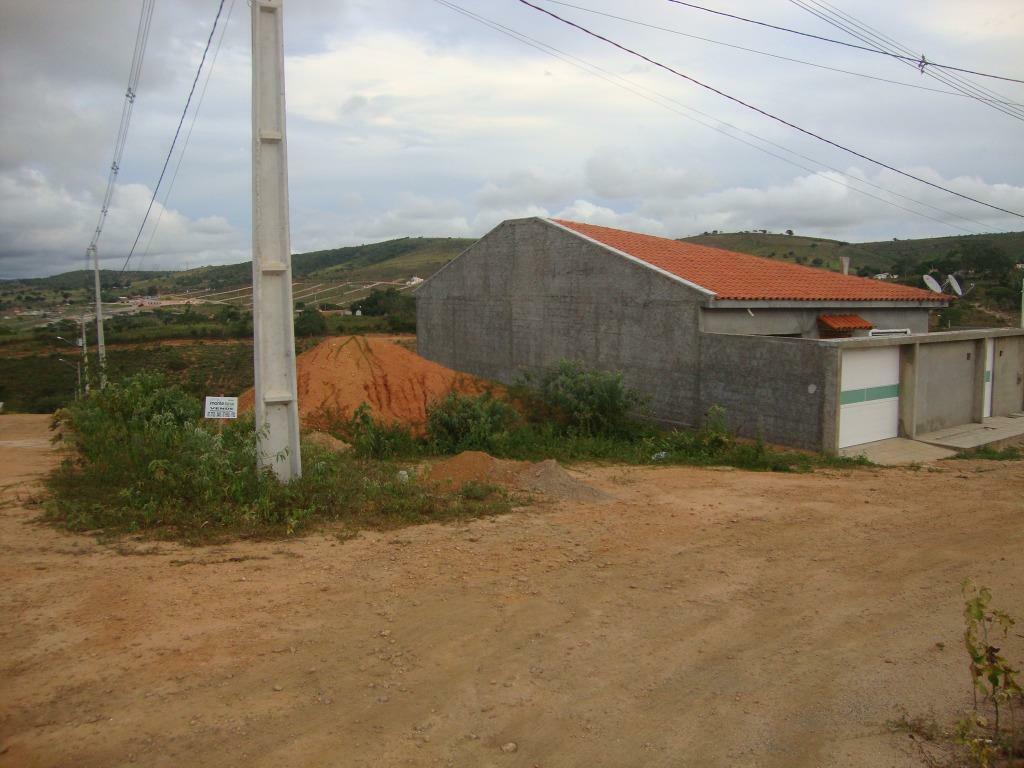 Imagens do imóveis Terreno à venda, 200 m² por R$ 60.000,00 - Loteamento Arco- Íris - Garanhuns/PE