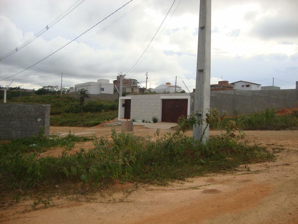 Imagens do imóveis Terreno à venda, 200 m² por R$ 60.000,00 - Loteamento Arco- Íris - Garanhuns/PE