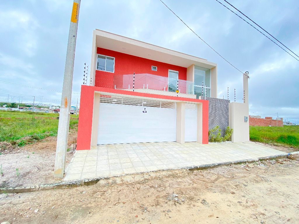 Imagens do imóveis Casa à venda no bairro Cidade das Flores - Garanhuns/PE.750.000,00