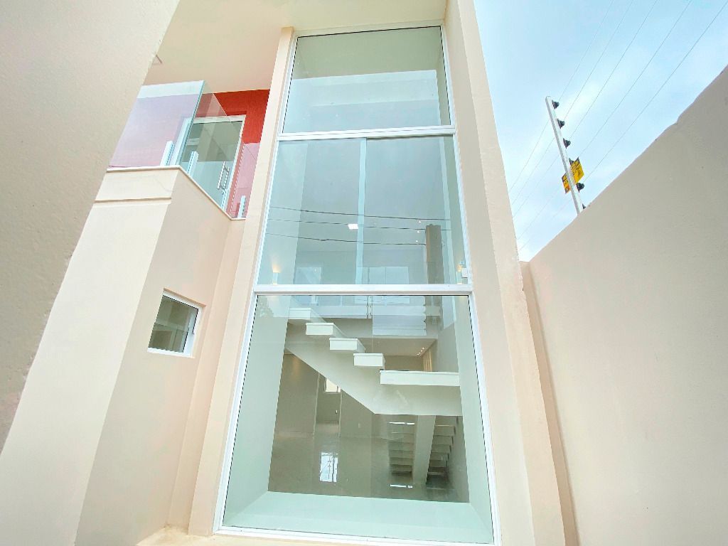 Imagens do imóveis Casa à venda no bairro Cidade das Flores - Garanhuns/PE.750.000,00