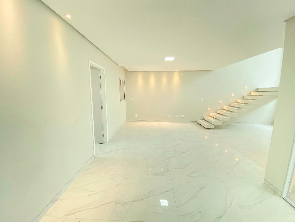 Imagens do imóveis Casa à venda no bairro Cidade das Flores - Garanhuns/PE.750.000,00