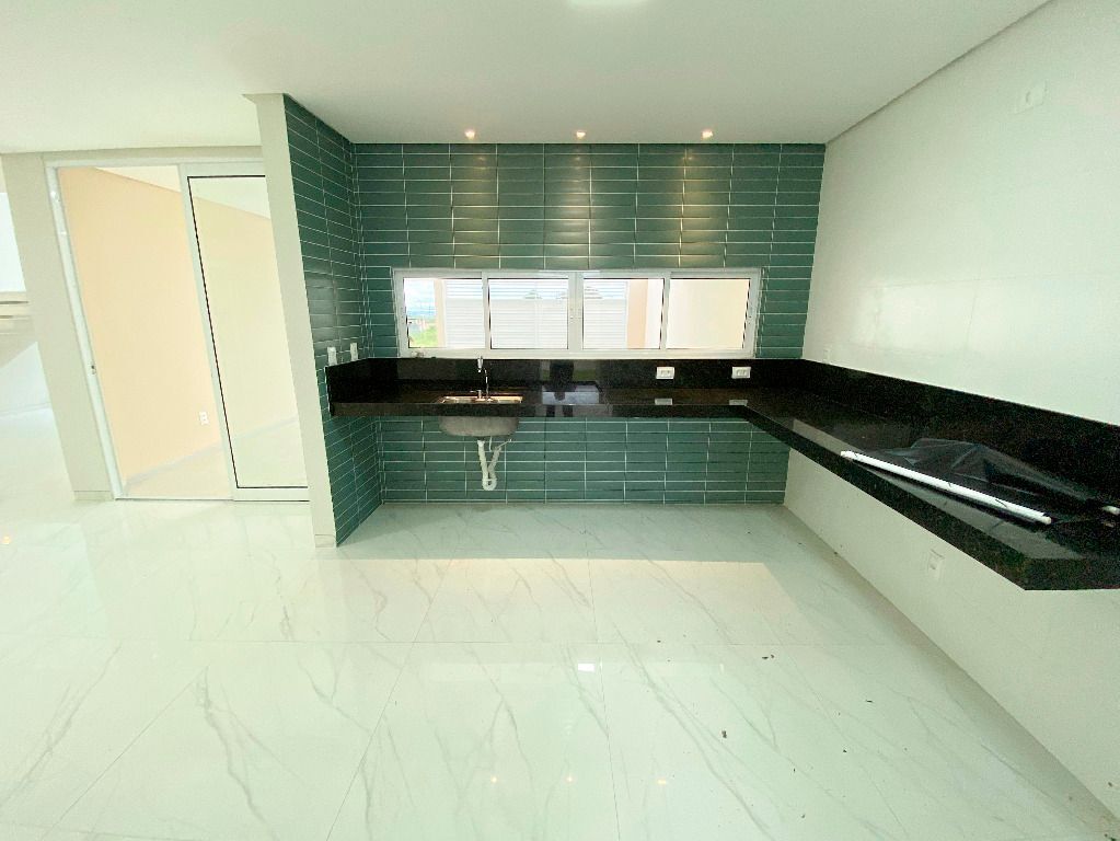 Imagens do imóveis Casa à venda no bairro Cidade das Flores - Garanhuns/PE.750.000,00