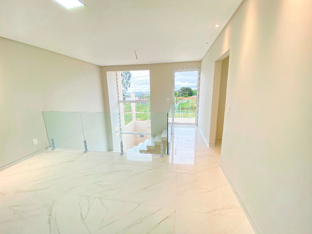 Imagens do imóveis Casa à venda no bairro Cidade das Flores - Garanhuns/PE.750.000,00