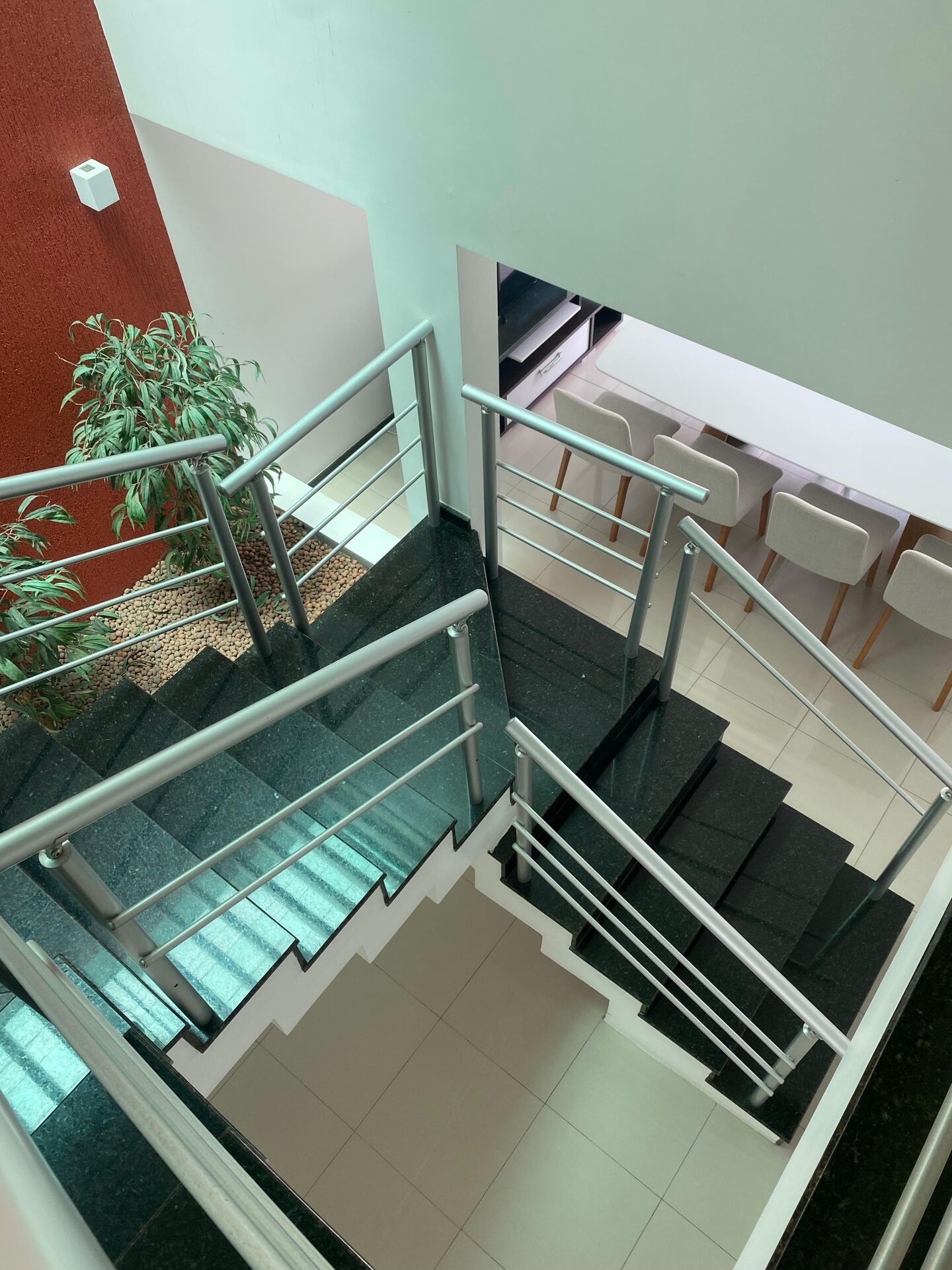 Casa Alto Padrão  com 5 quartos com suíte  355 m² à venda por R$ 1.600.000,00  -