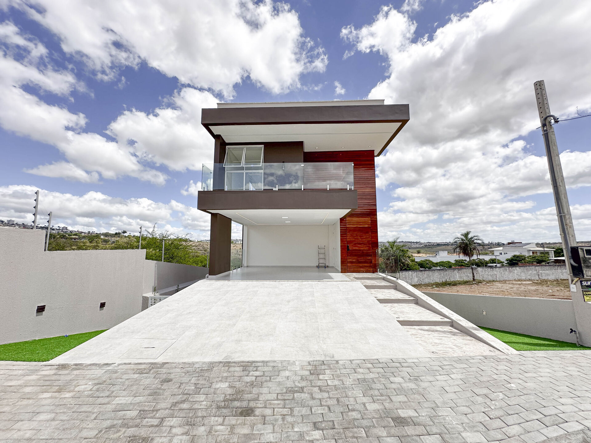 Imagens do imóveis Casa Alto Padrão á venda por R$ 2.200.000,00 no condominio Almedas Da Serra Privê