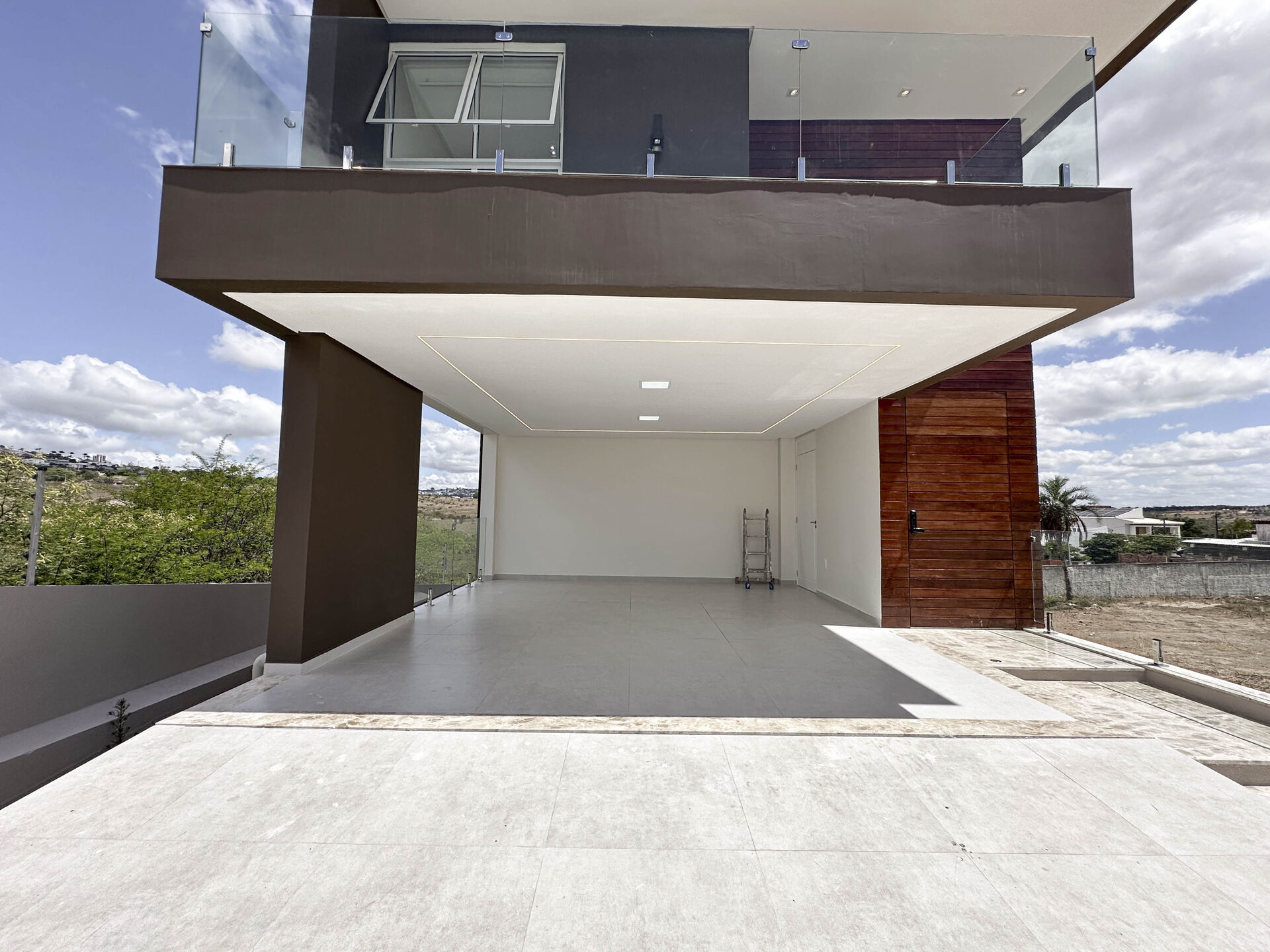 Imagens do imóveis Casa Alto Padrão á venda por R$ 2.200.000,00 no condominio Almedas Da Serra Privê