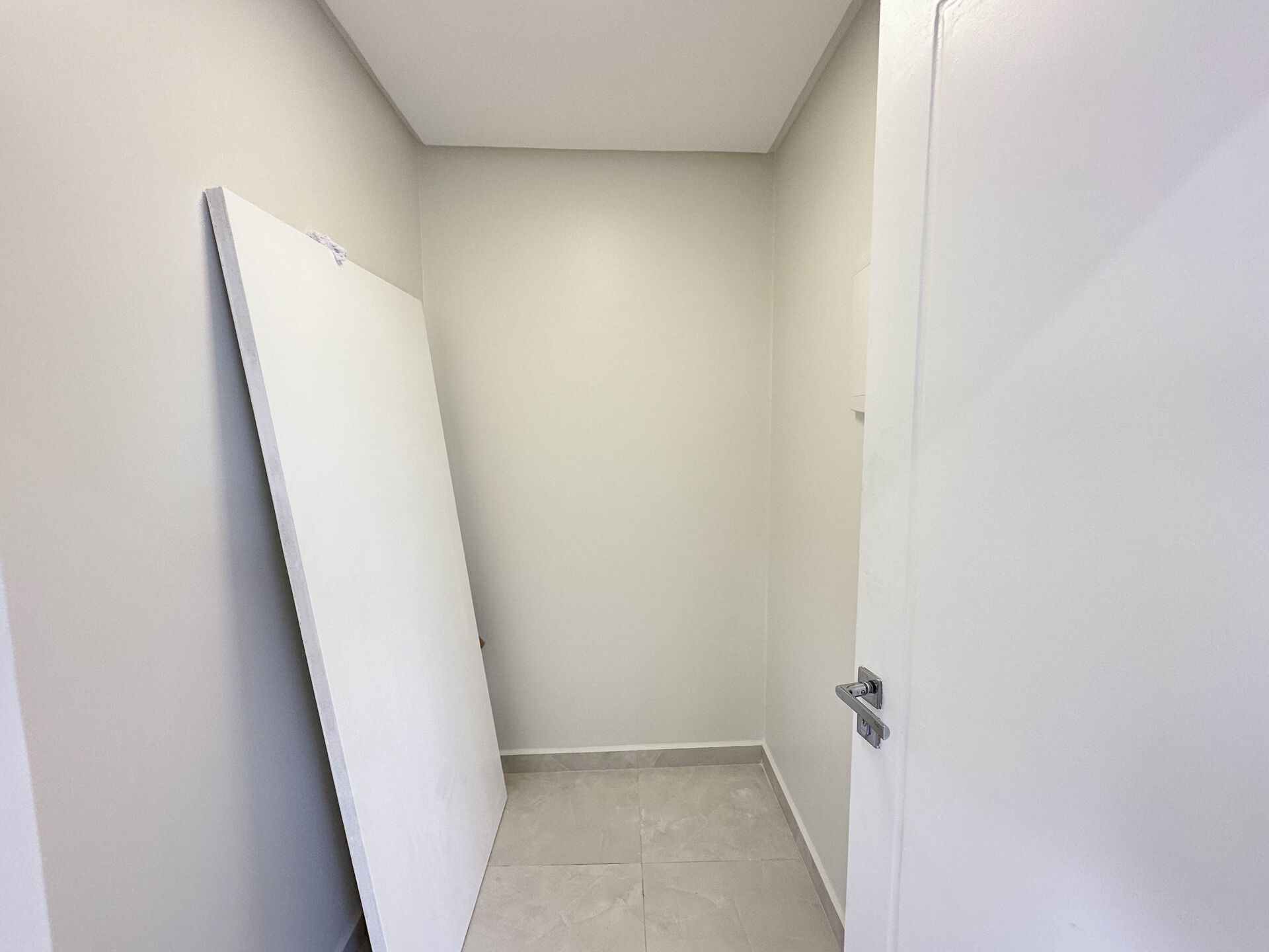 Casa Alto Padrão á venda por R$ 2.200.000,00 no condominio Almedas Da Serra Privê