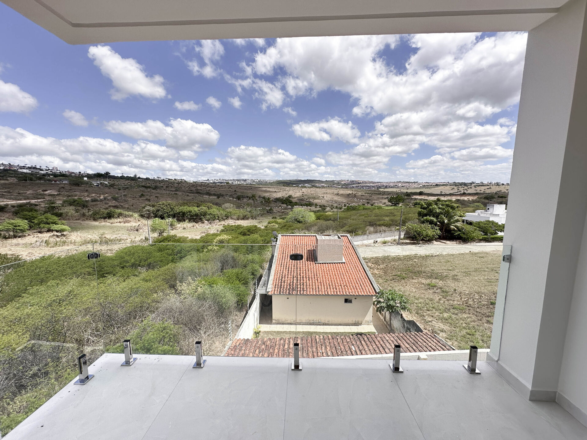 Casa Alto Padrão á venda por R$ 2.200.000,00 no condominio Almedas Da Serra Privê