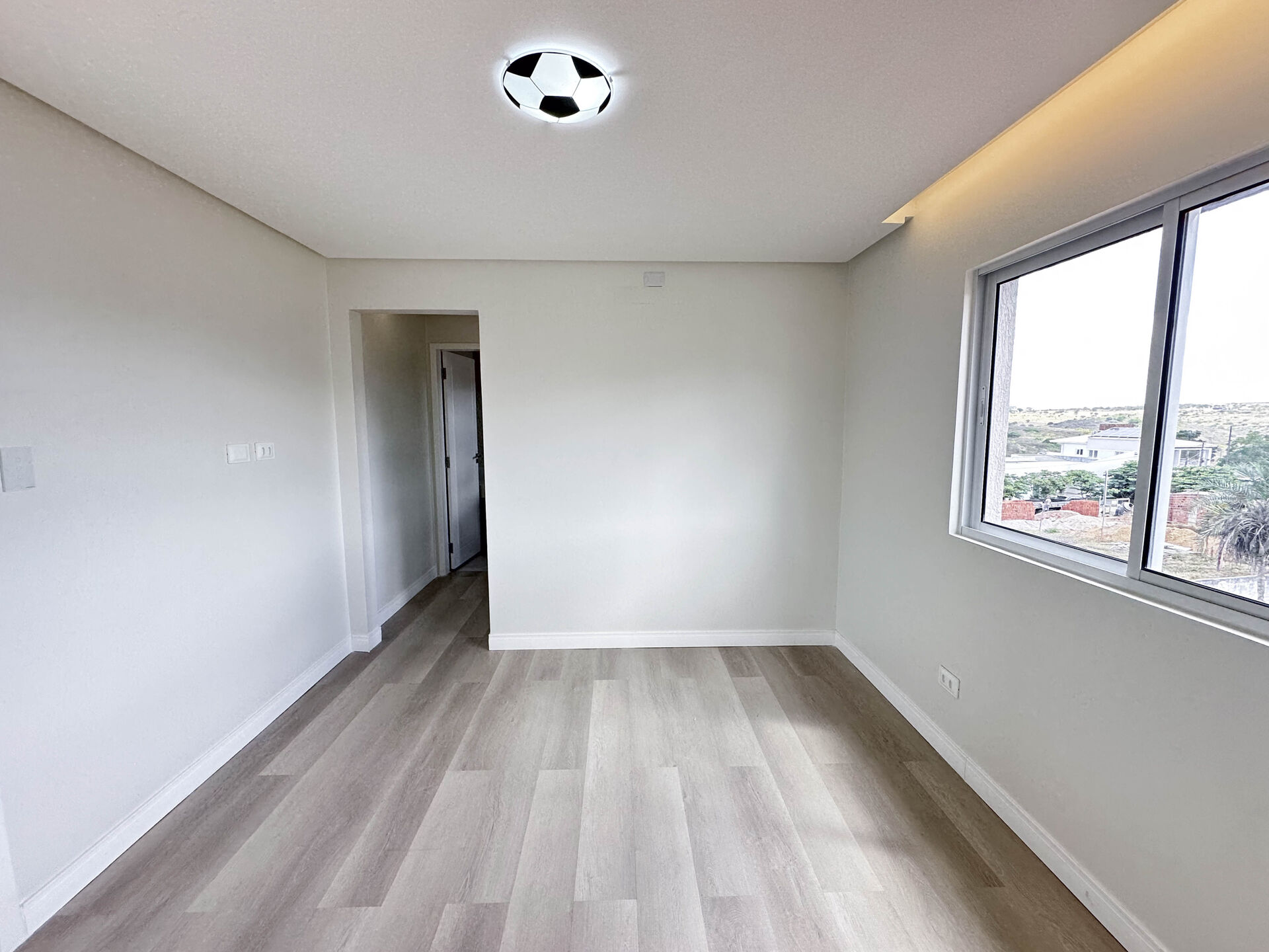 Casa Alto Padrão á venda por R$ 2.200.000,00 no condominio Almedas Da Serra Privê