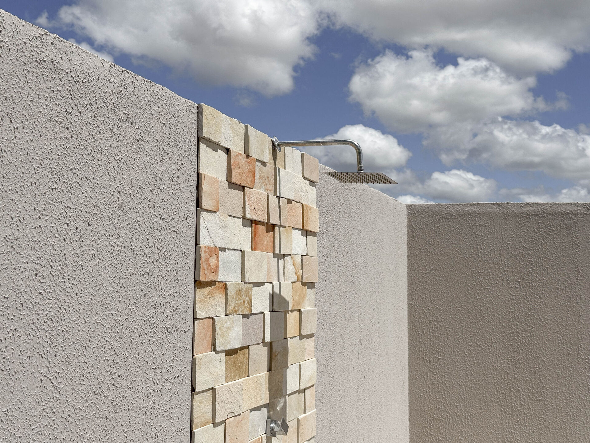 Casa Alto Padrão á venda por R$ 2.200.000,00 no condominio Almedas Da Serra Privê