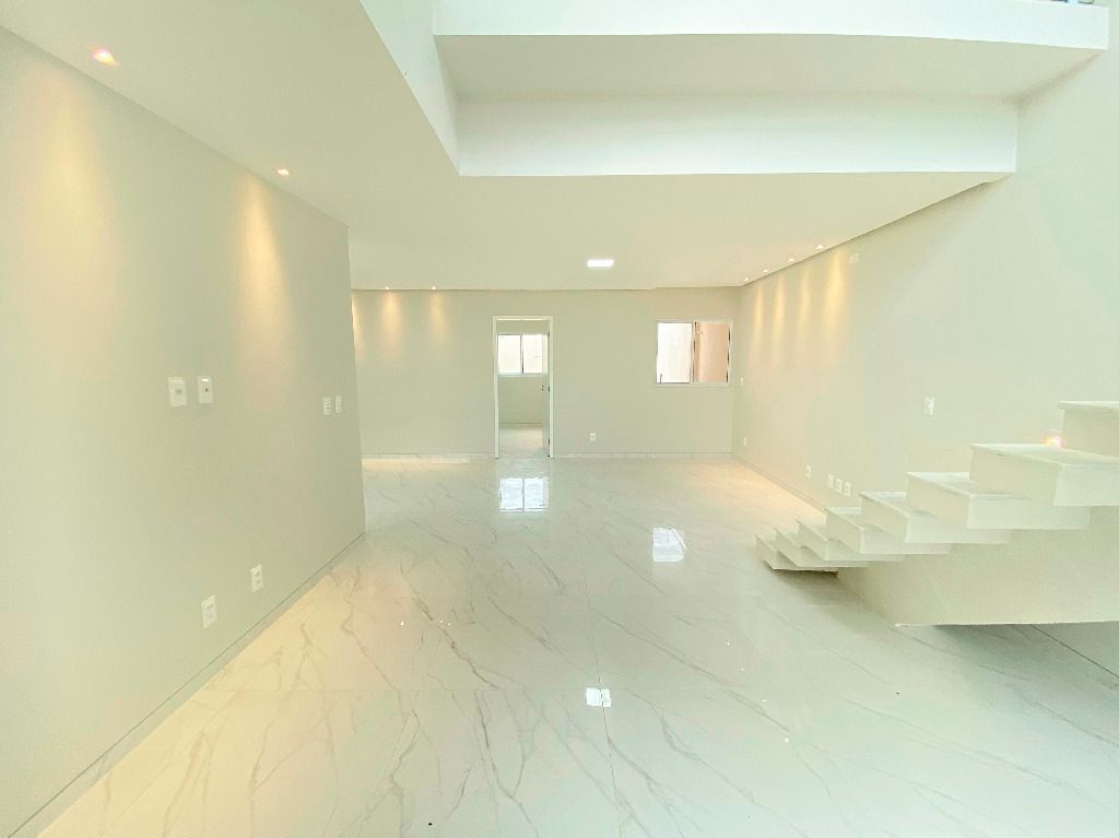 Imagens do imóveis Casa para alugar no bairro Cidade das Flores em Garanhuns/PE