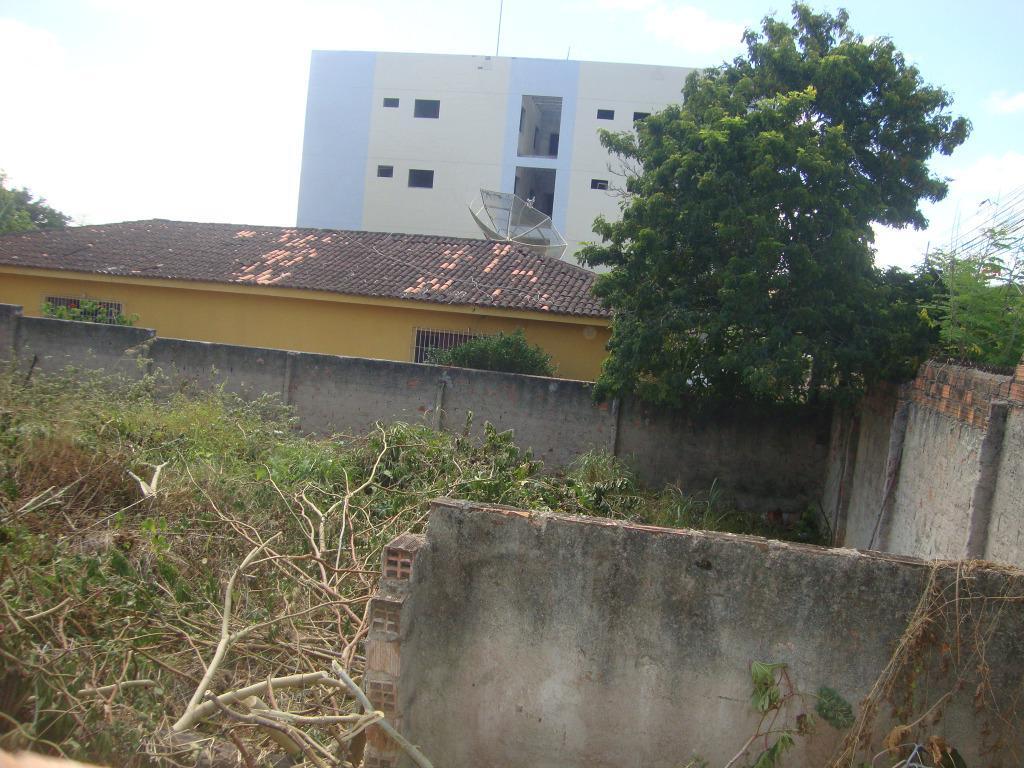 Terreno à venda, 435 m² por R$ 450.000,00 - Heliópolis - Garanhuns/PE