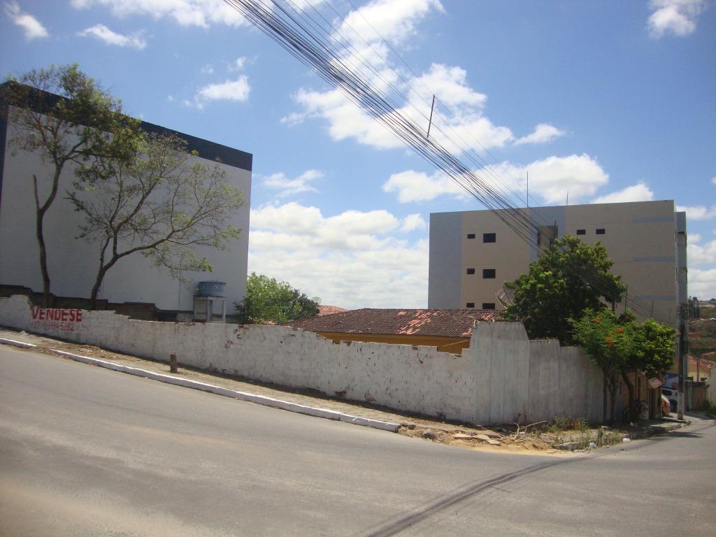 Terreno à venda, 435 m² por R$ 450.000,00 - Heliópolis - Garanhuns/PE