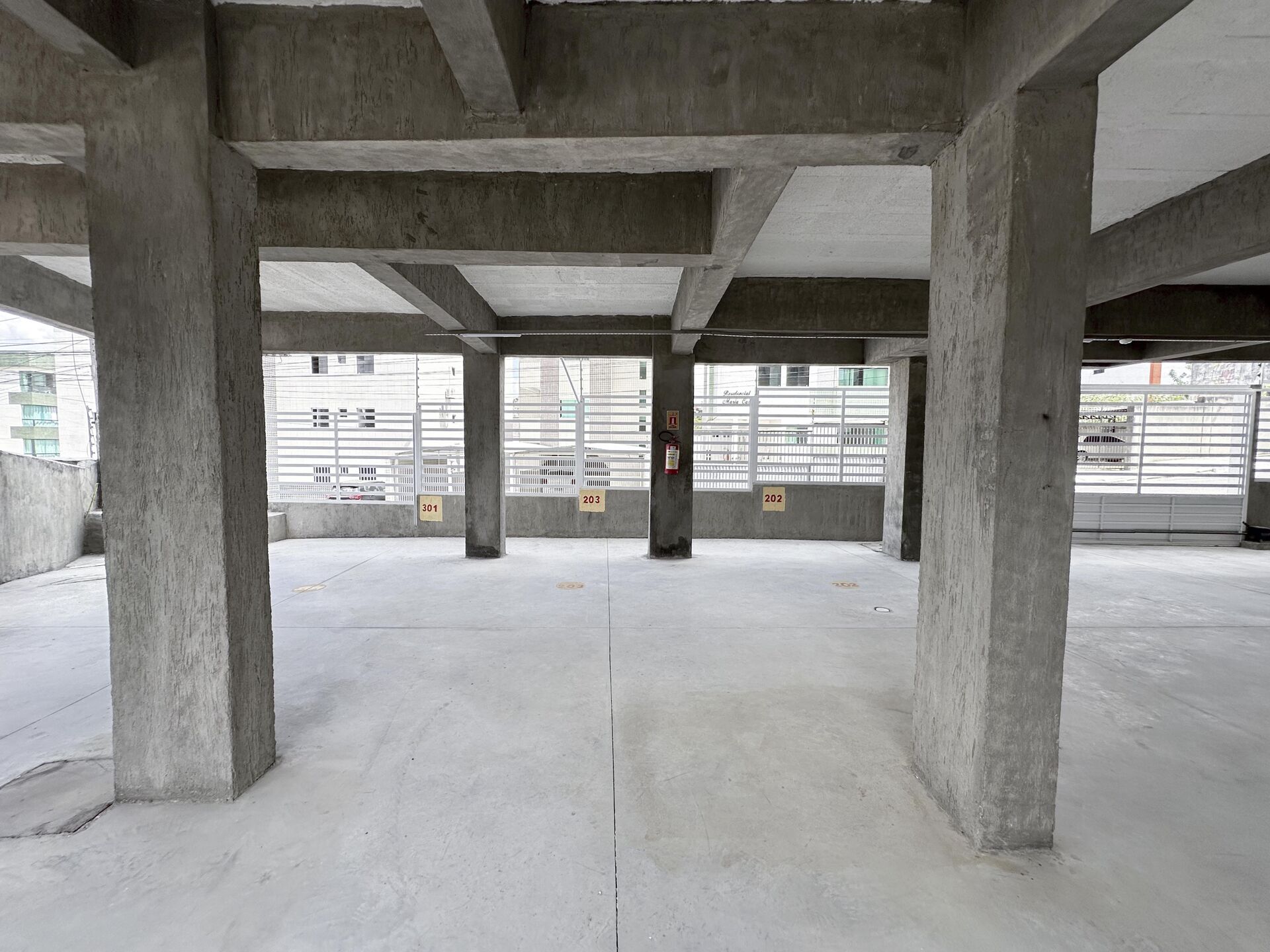 Apartamento Padrão á venda por R$ 299.000,00 no bairro Santo Antonio