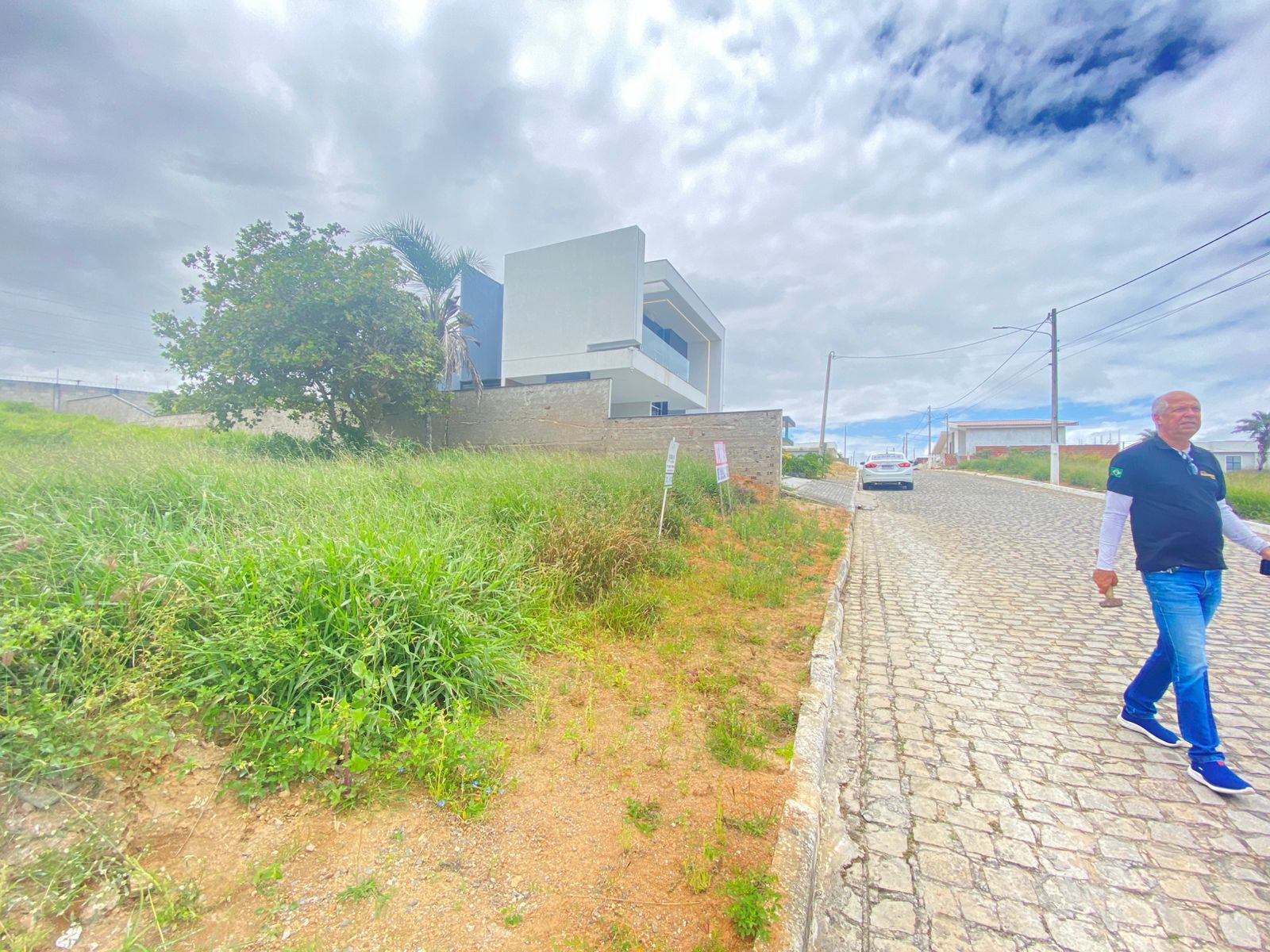 Terreno à venda no bairro Heliópolis em Garanhuns/PE