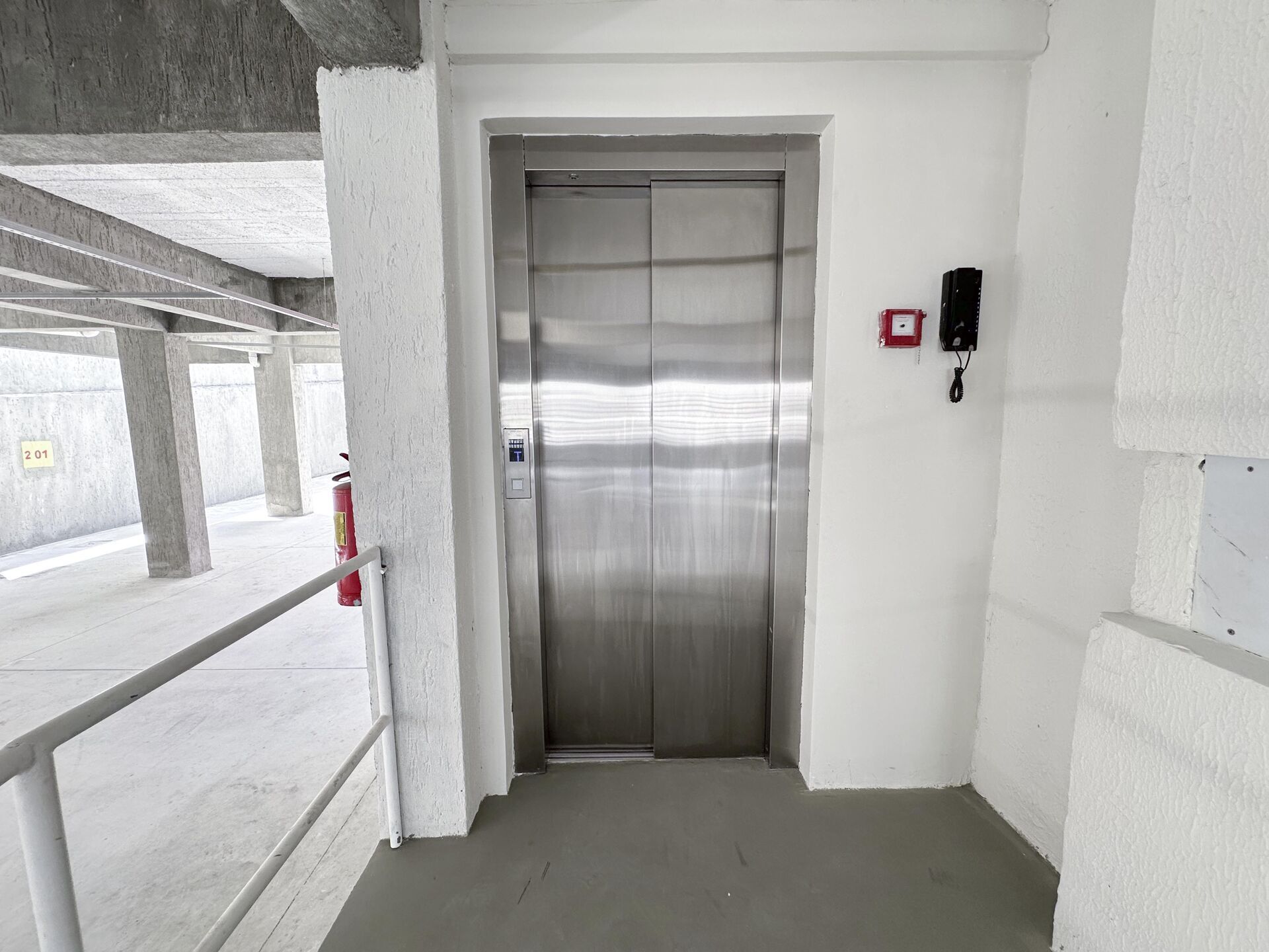 Apartamento Padrão á venda por R$ 349.000,00 no bairro Santo Antonio