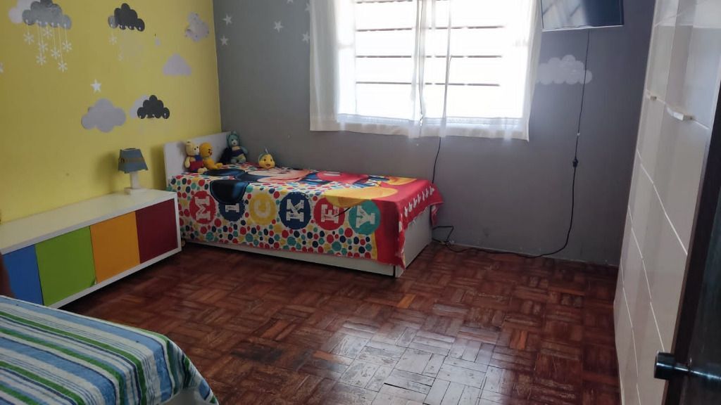 Chácara com 4 quartos - Aluguel por diária.