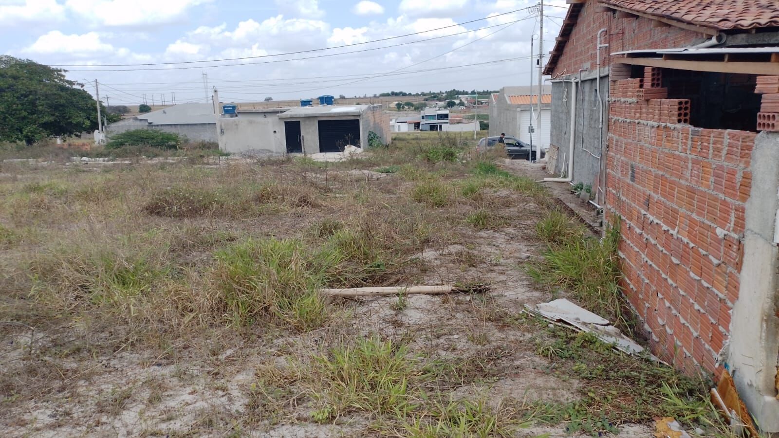 Imagens do imóveis Terreno à venda no bairro Novo Heliópolis em Garanhuns/PE