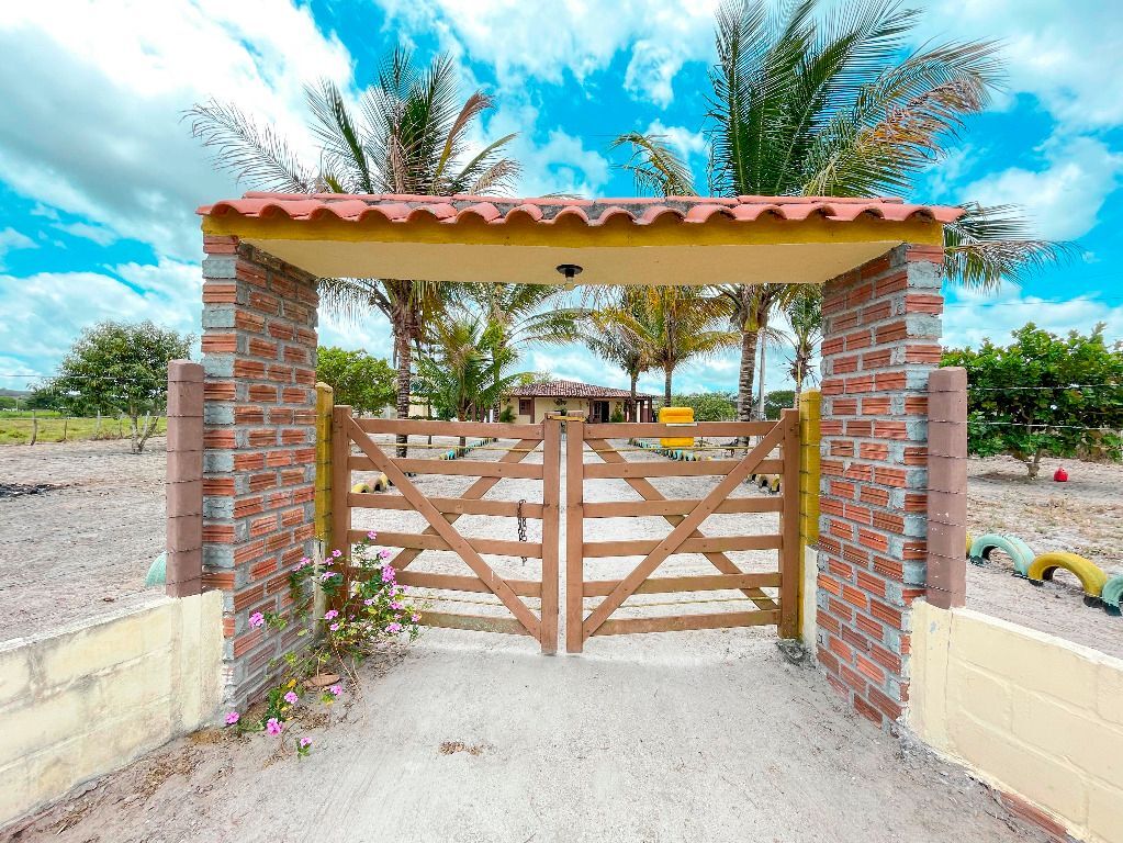 Imagens do imóveis Chácara com 3  quartos à venda, 2000 m² por R$ R$ 350.000,00 - Zona Rural - Garanhuns/PE