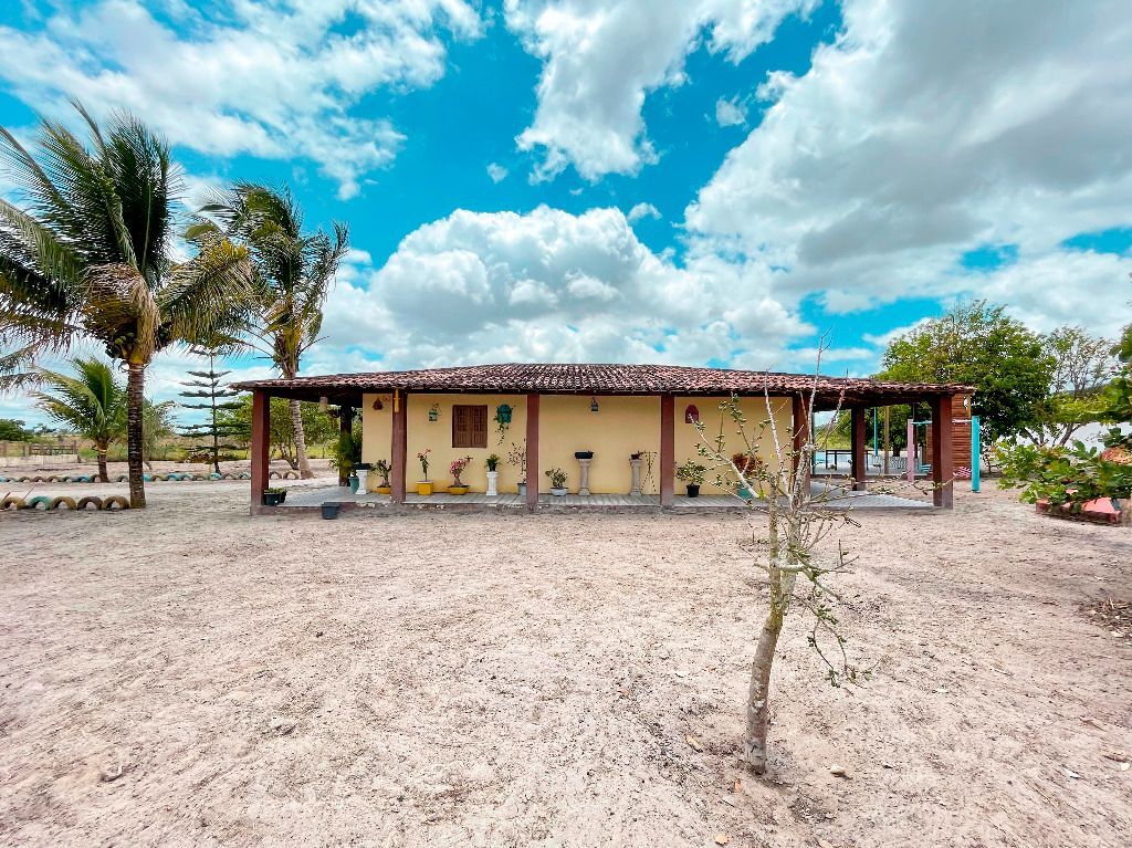 Imagens do imóveis Chácara com 3  quartos à venda, 2000 m² por R$ R$ 350.000,00 - Zona Rural - Garanhuns/PE