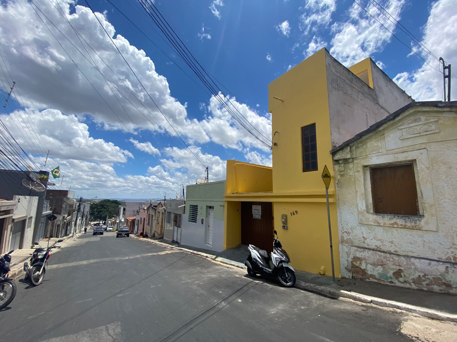 Imagens do imóveis Casa  com 2 andares bairro Santo Antônio por R$700.000,00 em Garanhuns-PE