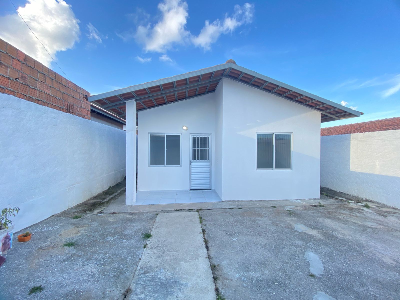 Imagens do imóveis Casa Padrão para venda no Viana e moura/Dom Hélder Câmara Garanhuns/PE R$190.000,00