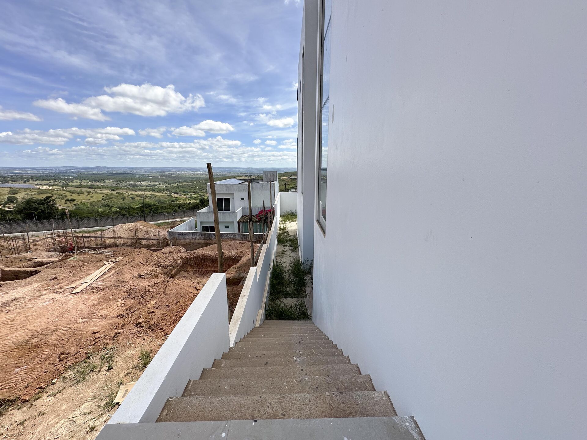 Imagens do imóveis Casa Alto Padrão á venda por R$ 1.800.000,00 no condominio Bellevue