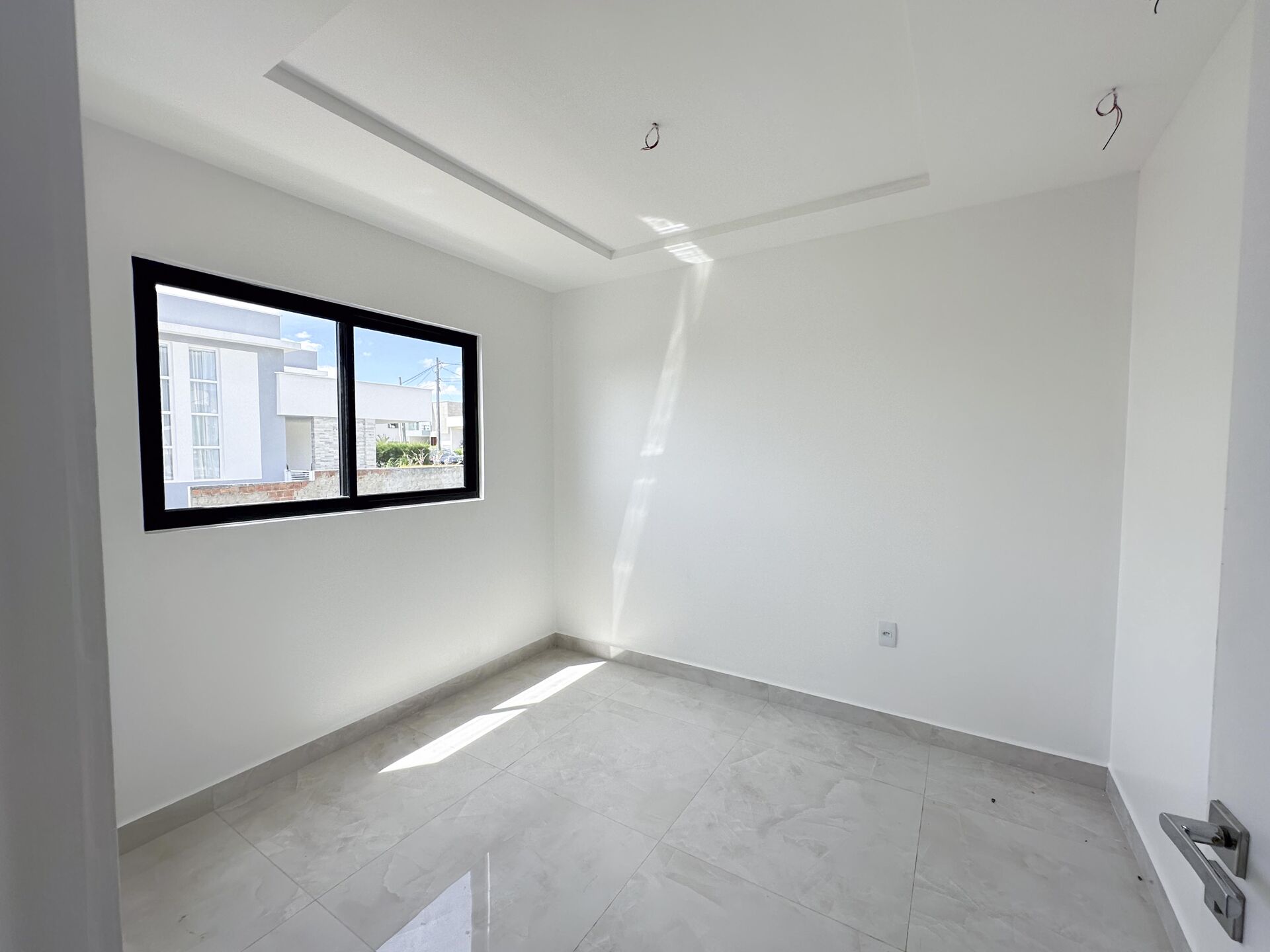 Imagens do imóveis Casa Alto Padrão á venda por R$ 1.800.000,00 no condominio Bellevue