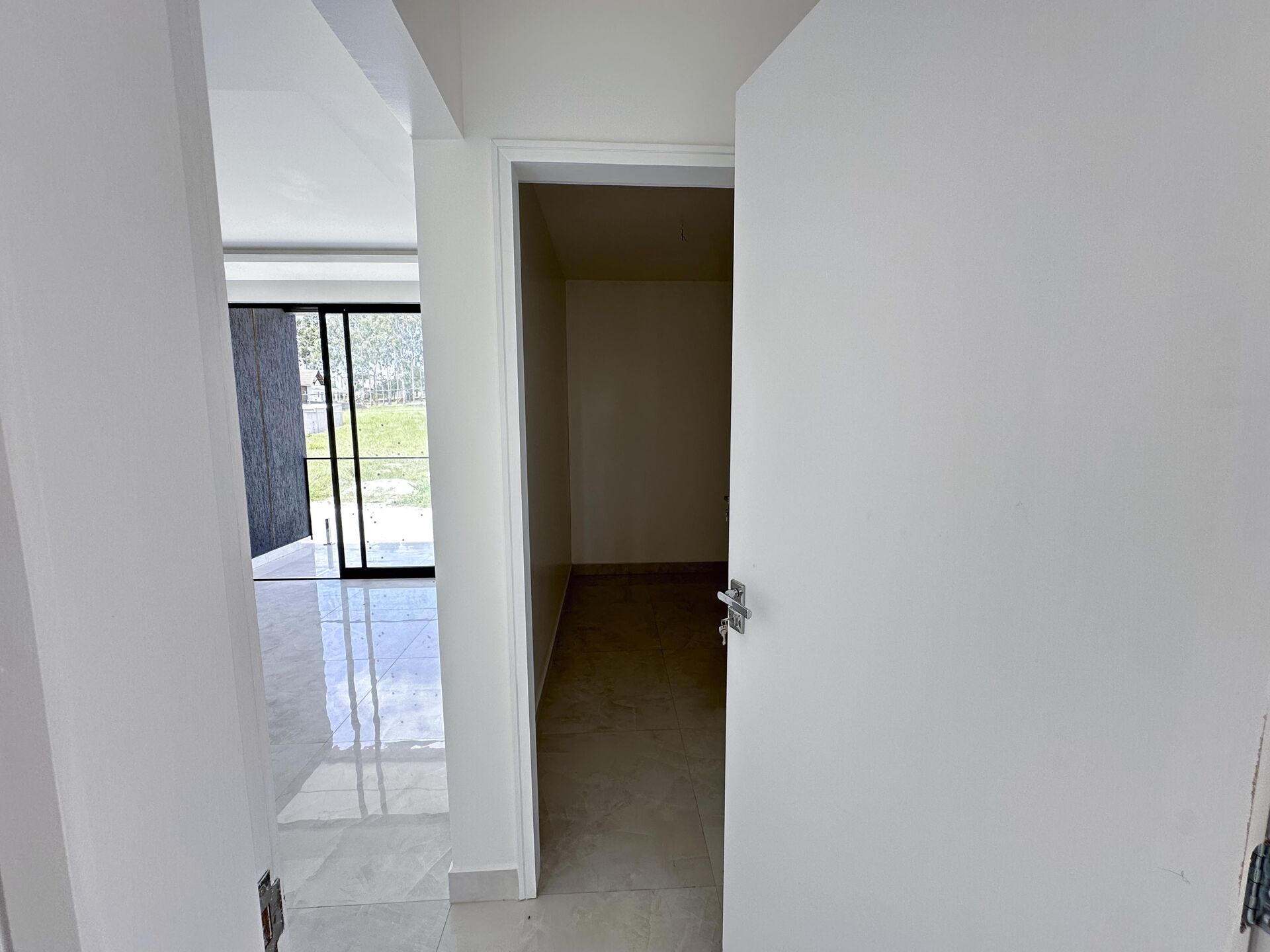 Casa Alto Padrão á venda por R$ 1.800.000,00 no condominio Bellevue