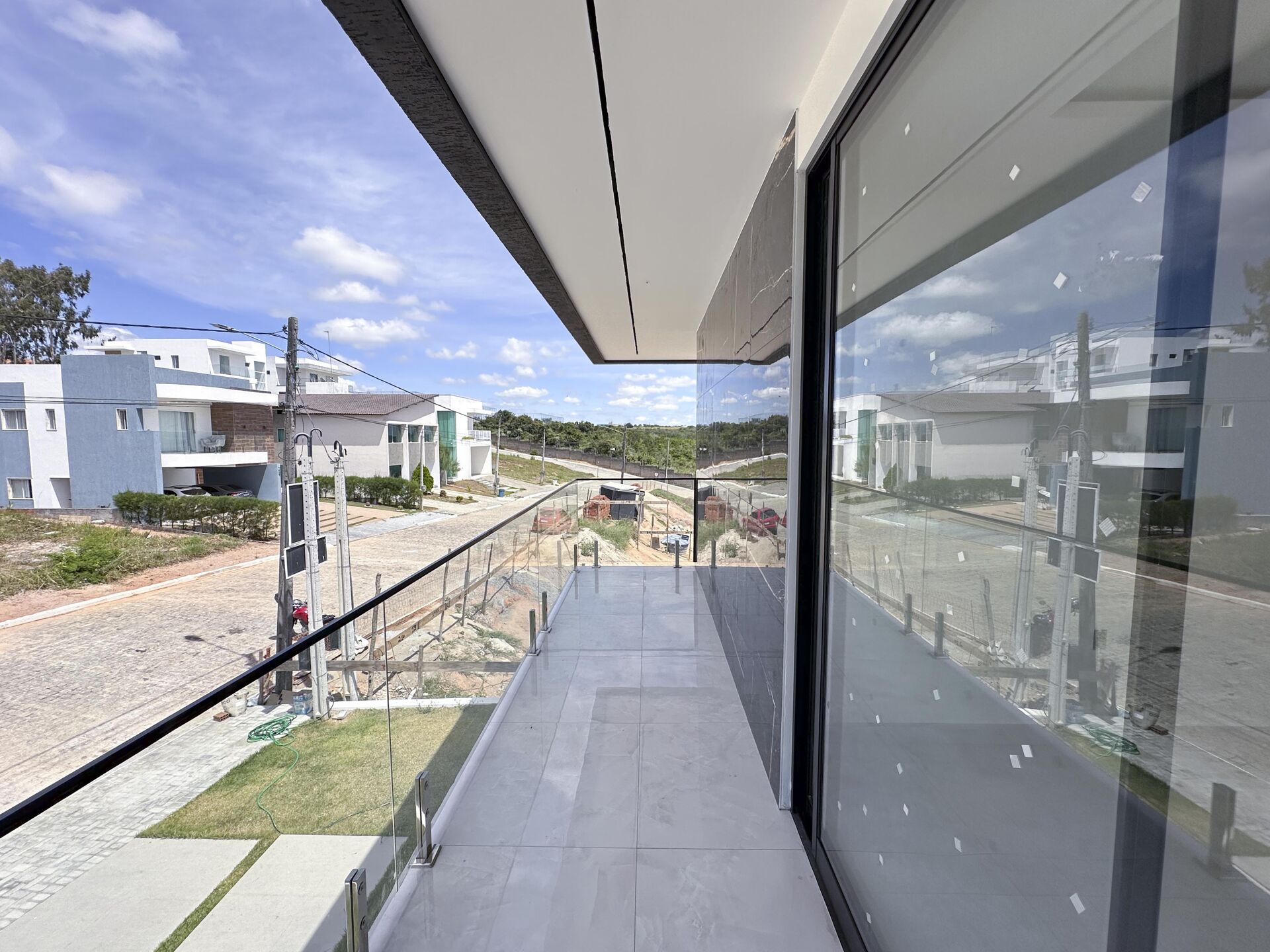 Casa Alto Padrão á venda por R$ 1.800.000,00 no condominio Bellevue