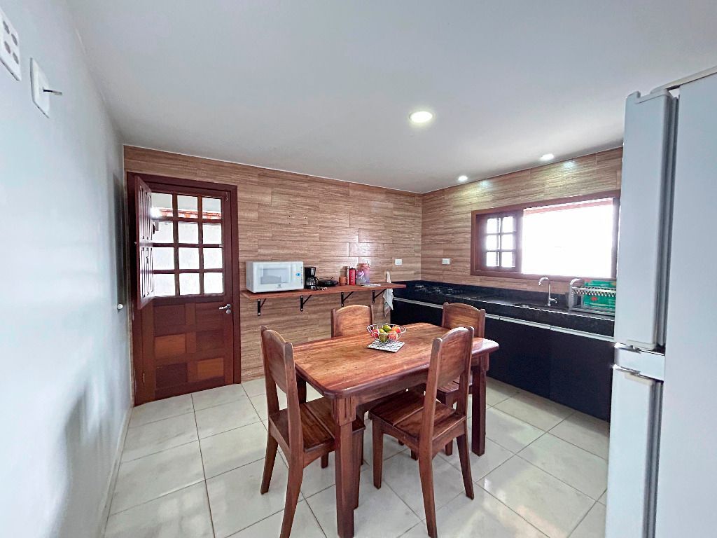 Imagens do imóveis Casa com 4 quartos à venda, 200 m² por 550.000,00 - Novo Heliópolis - Garanhuns/PE