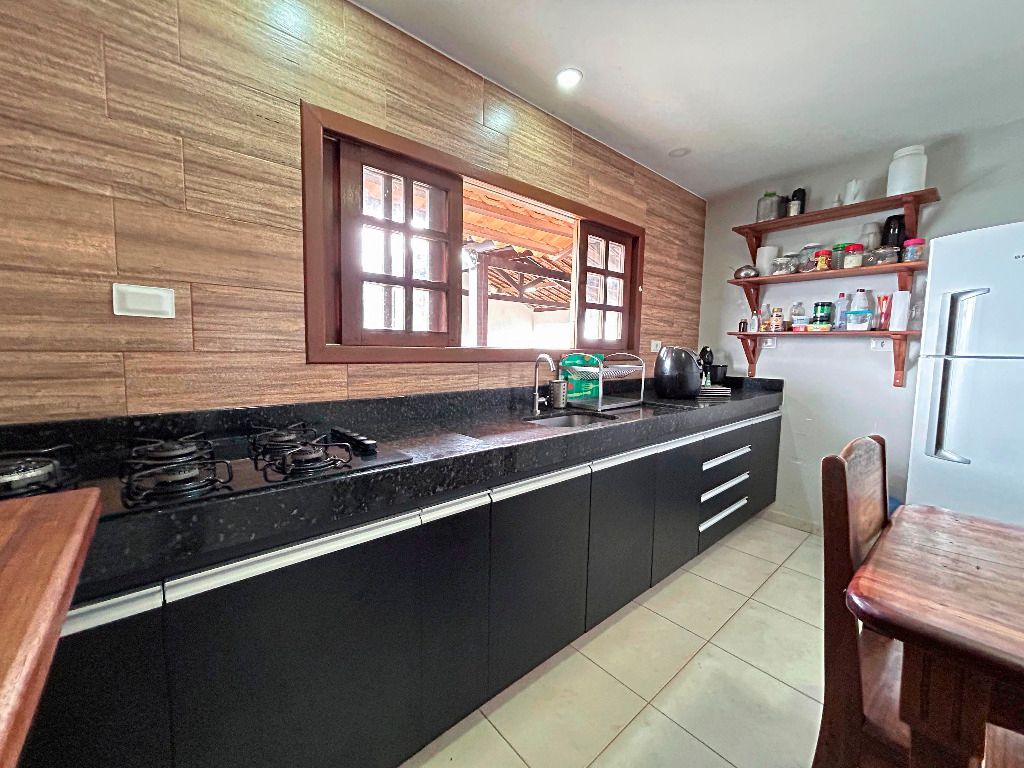 Imagens do imóveis Casa com 4 quartos à venda, 200 m² por 550.000,00 - Novo Heliópolis - Garanhuns/PE