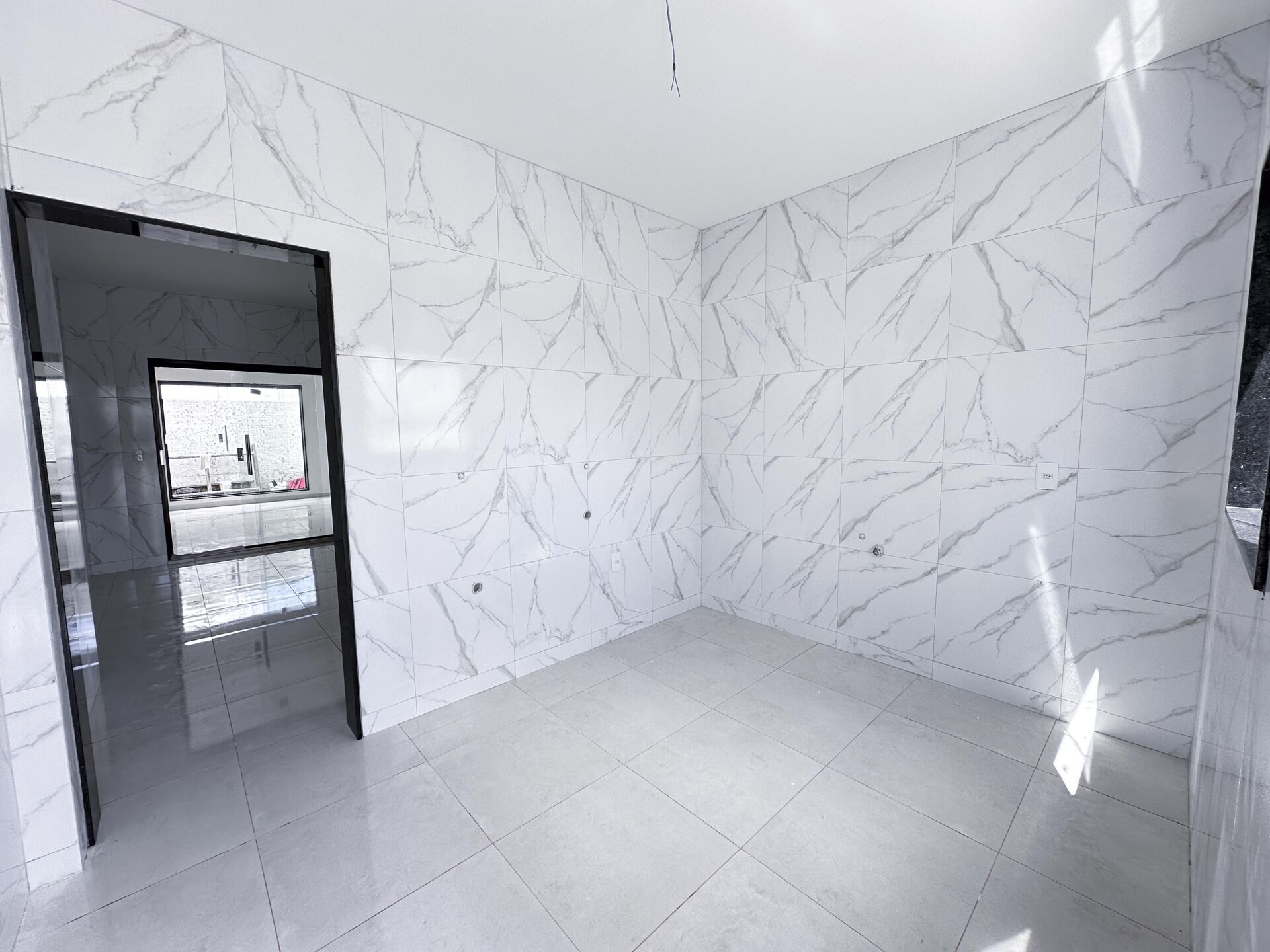 Imagens do imóveis Casa com 4 dormitórios à venda, 222 m² por R$850.000,00 - Condomínio Village São Marcos - Garanhuns/PE