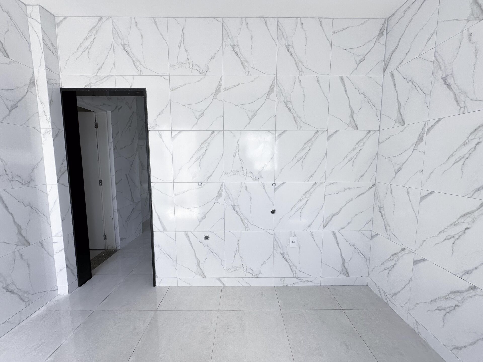 Imagens do imóveis Casa com 4 dormitórios à venda, 222 m² por R$850.000,00 - Condomínio Village São Marcos - Garanhuns/PE