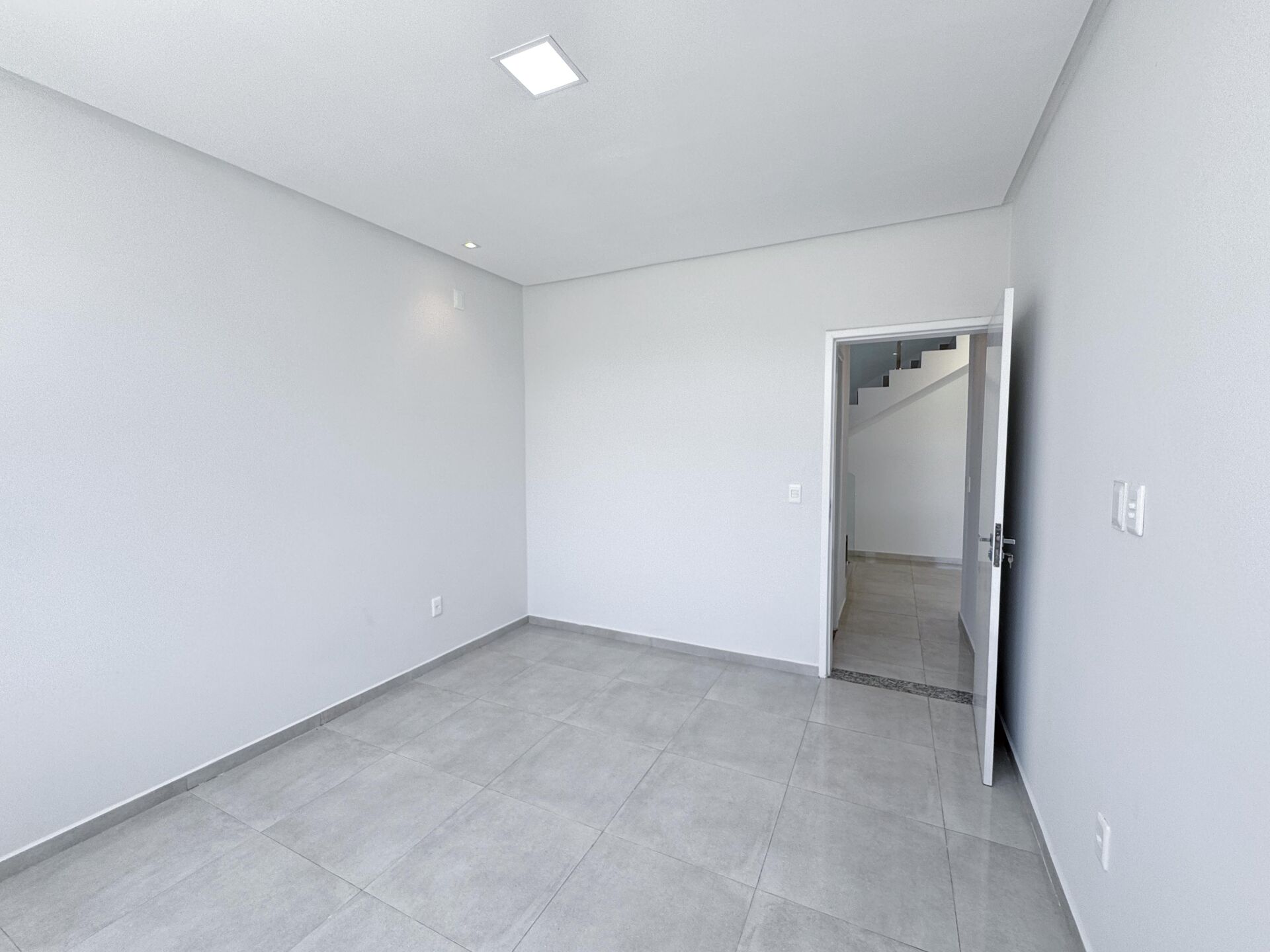 Imagens do imóveis Casa com 4 dormitórios à venda, 222 m² por R$850.000,00 - Condomínio Village São Marcos - Garanhuns/PE